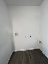 939 N Brown Ave in Springfield, MO - Building Photo - Building Photo