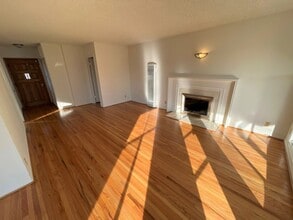 3122 Central Ave in Ventura, CA - Building Photo - Building Photo