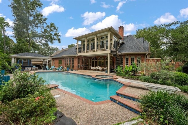 property at 4619 Breezy Point Dr