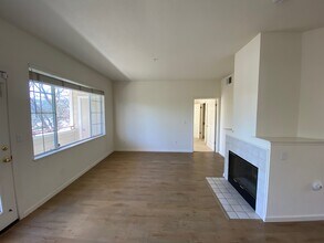412 Skyline Dr, Unit Skyline in San Ramon, CA - Building Photo - Building Photo