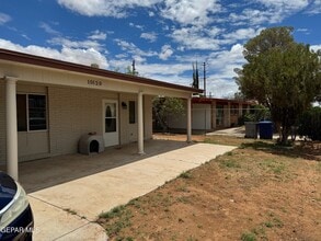 10120 Shenandoah St in El Paso, TX - Building Photo - Building Photo