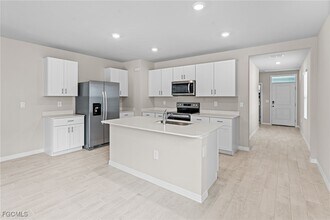 1150 Brooklands Dr in Ft. Myers, FL - Building Photo - Building Photo