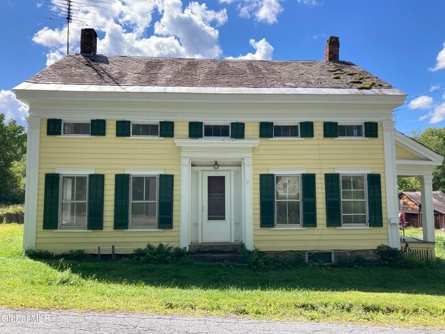 property at 916 Chamberlin Mills Rd