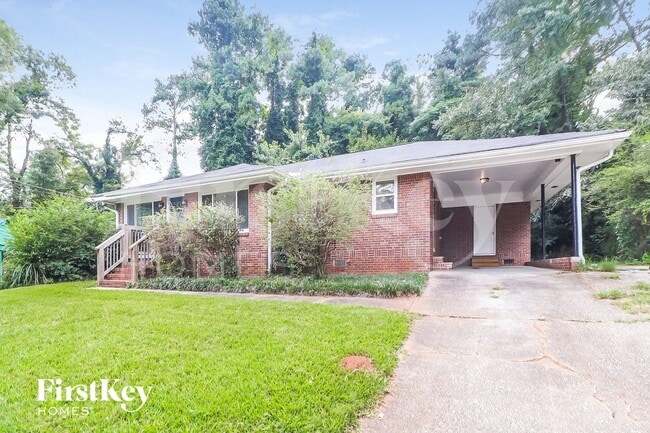 2802 Glenvalley Dr in Decatur, GA - Foto de edificio - Building Photo