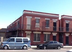 608 S Campbell Street in El Paso, TX - Building Photo - Building Photo