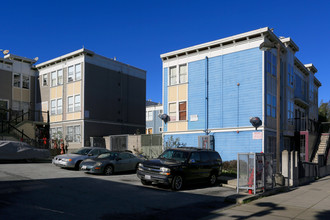 Robert Pitts Apartments in San Francisco, CA - Building Photo - Building Photo