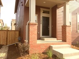 11339 E 25th Dr in Aurora, CO - Building Photo