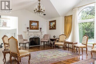 42 Fifeshire Rd in Toronto, ON - Building Photo - Building Photo