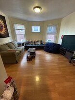41 Parker Hill Ave, Unit 2 in Boston, MA - Building Photo