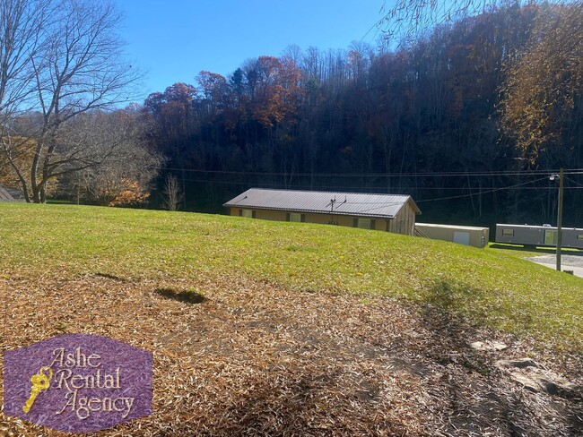 12442 NC-88-Unit -Unit C in Creston, NC - Building Photo - Building Photo