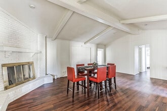 11105 St Charles Ave in Oklahoma City, OK - Building Photo - Building Photo