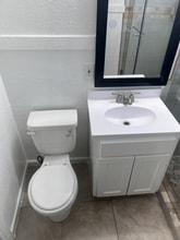 967 N White Ave in Pomona, CA - Building Photo - Building Photo