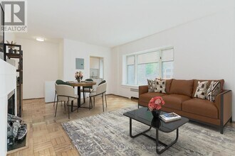 110 St Clair Ave W in Toronto, ON - Building Photo - Building Photo