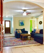 1035 Soelca Dr in West Palm Beach, FL - Building Photo - Building Photo