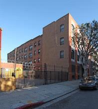 Hubbard Arms Apartments in Los Angeles, CA - Building Photo - Building Photo