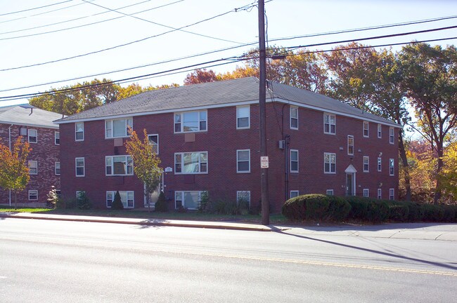 443-459 Sea St in Quincy, MA - Foto de edificio - Building Photo