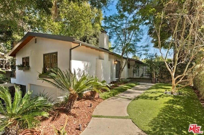 property at 7586 Woodrow Wilson Dr