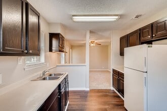 124 Menlo Blvd in San Antonio, TX - Building Photo - Building Photo