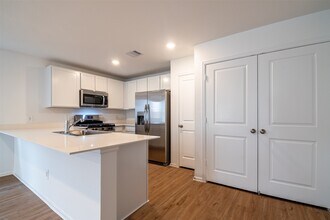 1508 Las Cuevas Dr in Conroe, TX - Building Photo - Building Photo