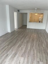 6855 Abbott Ave, Unit 201-2 in Miami Beach, FL - Building Photo - Building Photo