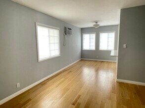 1534 N Ave 47 in Los Angeles, CA - Building Photo - Building Photo