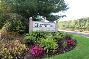 42 Greystone in Shelton, CT - Building Photo
