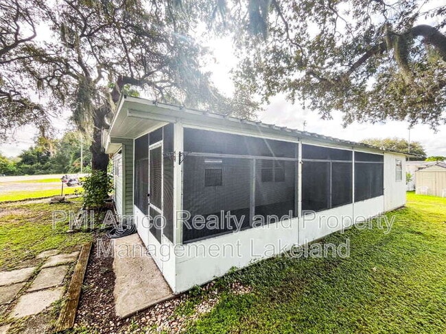 753 W Main St in Haines City, FL - Building Photo - Building Photo