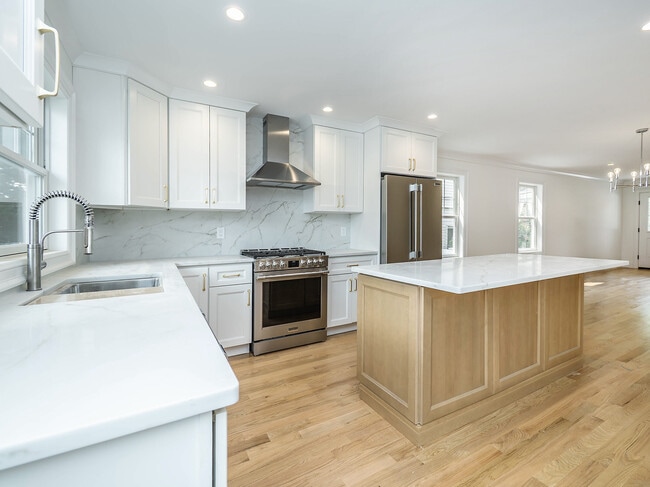 property at 48 Kirkwood Rd