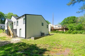 2658 Blount St in Atlanta, GA - Building Photo - Building Photo