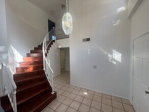 1109 E Kildare St in Lancaster, CA - Building Photo - Building Photo