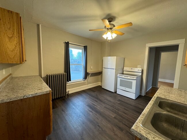 1865 Fisher St, Unit 2.0 in Madison, WI - Building Photo - Building Photo