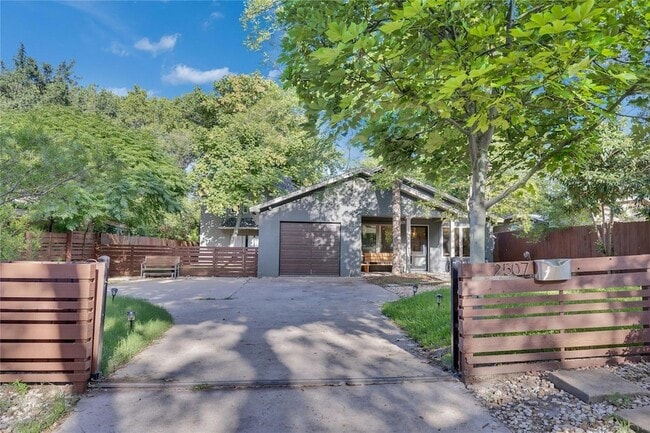 2507 S 6th St in Austin, TX - Building Photo - Building Photo
