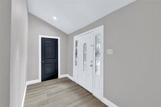 1621 Stella Ave in Dallas, TX - Building Photo - Building Photo