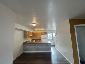 4779 Live Oak Dr in Colorado Springs, CO - Building Photo - Building Photo