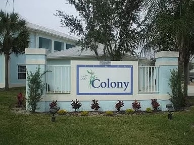 5752 Sabal Trace Dr in North Port, FL - Building Photo
