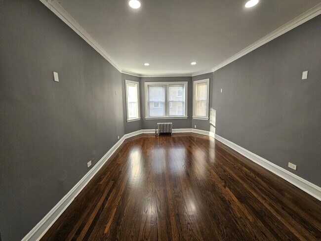 6551 N Francisco Ave in Chicago, IL - Building Photo - Building Photo
