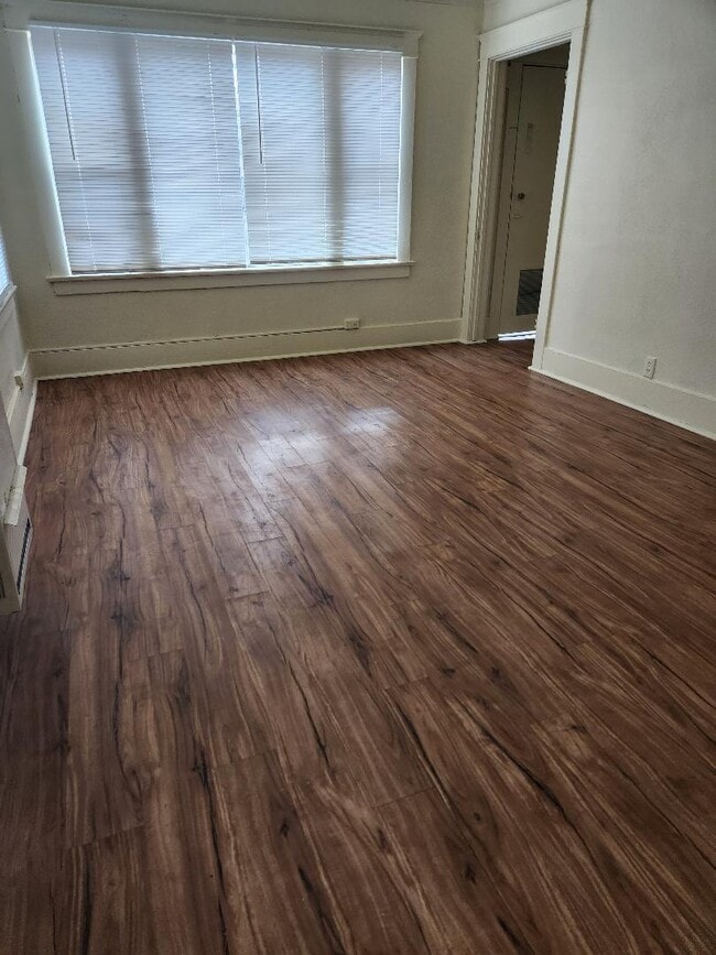 249 W 49th St, Unit 249
