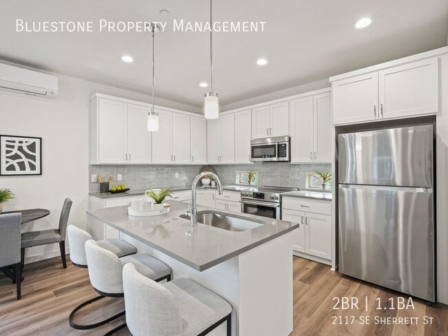property at 2117 SE Sherrett St