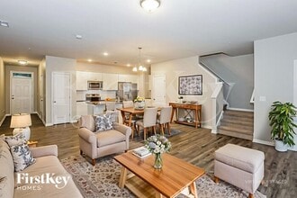 9421 Coddle Ct NW in Concord, NC - Foto de edificio - Building Photo