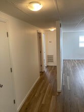 261 Carlton Ln, Unit 3000 in Piney Flats, TN - Foto de edificio - Building Photo