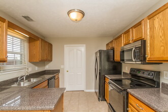 1445 St Andrews Dr in Murfreesboro, TN - Building Photo - Building Photo