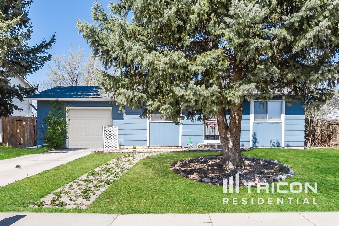 6640 Brook Forest Dr in Colorado Springs, CO - Building Photo