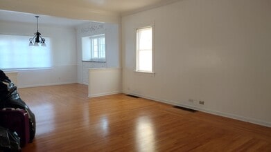734 E Division St in Cadillac, MI - Building Photo - Building Photo