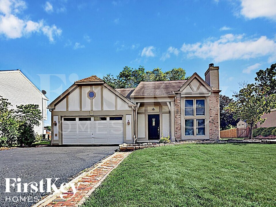 2615 Moss Ln in Aurora, IL - Building Photo