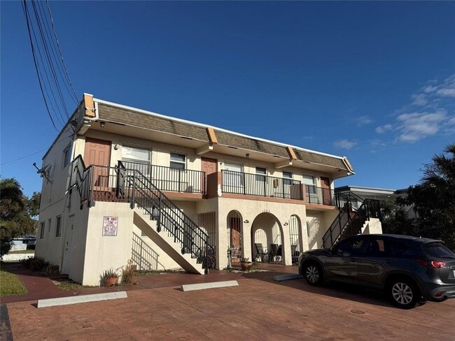 1235 W River Dr, Unit Unit #3