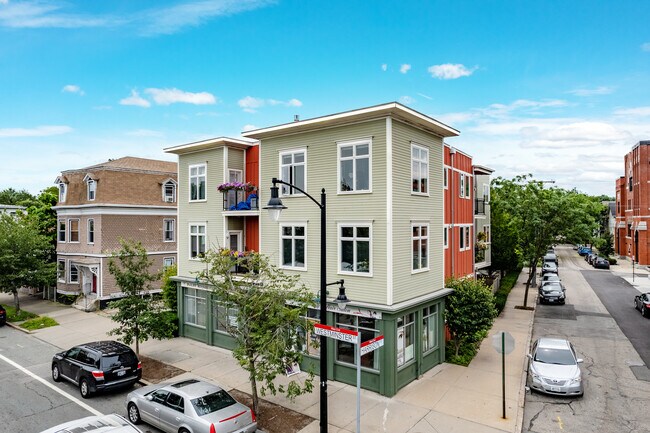 1266-1270 Westminster St in Providence, RI - Building Photo - Building Photo