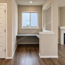 947 Baker Hts Lp in Bremerton, WA - Building Photo - Building Photo