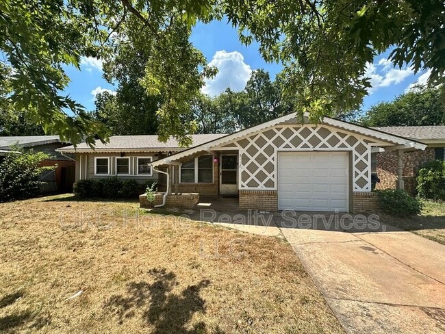 property at 3112 Beechwood Dr