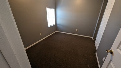 308 Erie St S in Massillon, OH - Building Photo - Building Photo