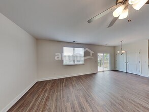 2002 Bennett Dr in Lebanon, TN - Building Photo - Building Photo